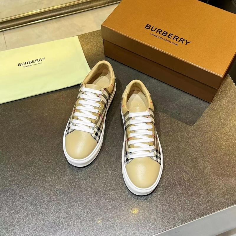 Burberry Low Shoes